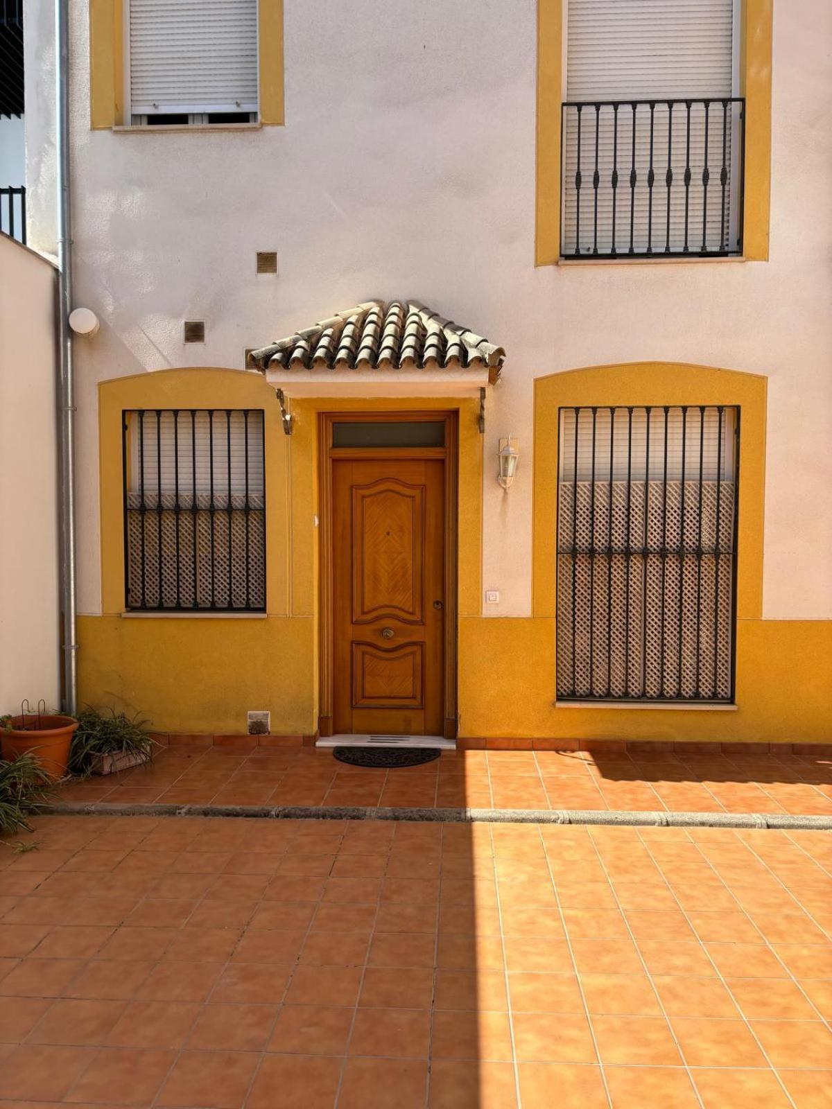 Sultana Homes Córdova Exterior foto